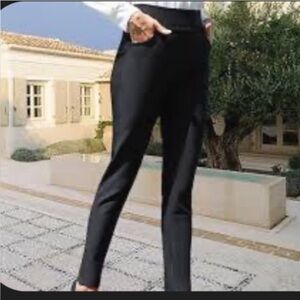 Vince Camuto Black tapered ankle trousers size 6